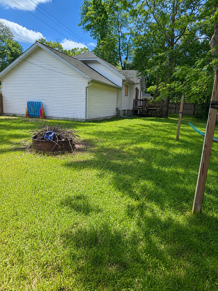 2022 Mills Ave #NA - Photo 3 of 27