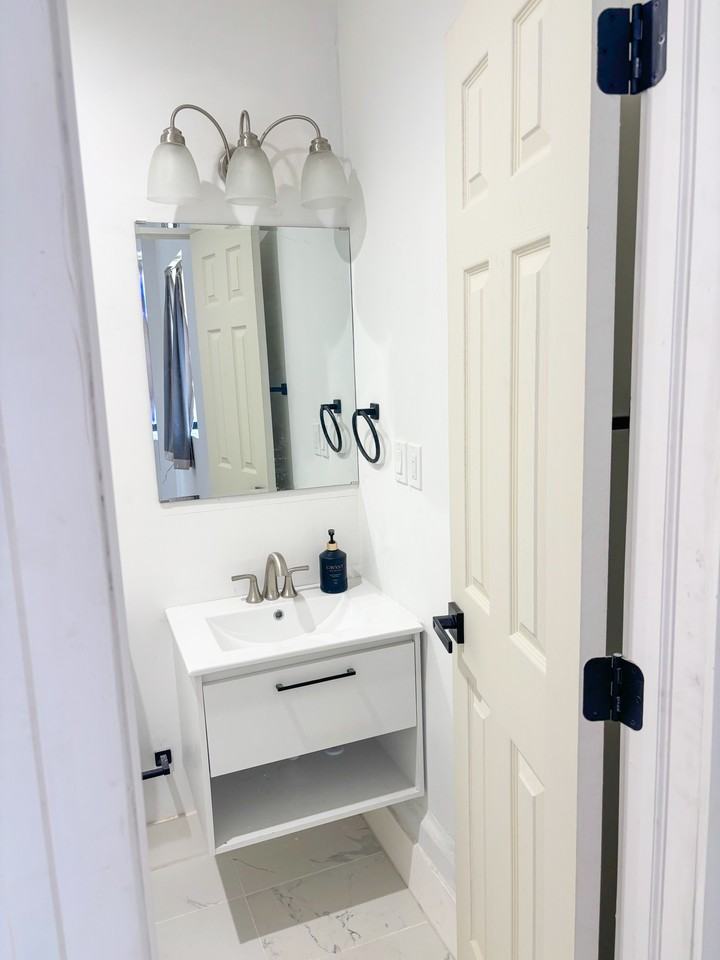14720 Sw 154th Ter #NA - Photo 5 of 17