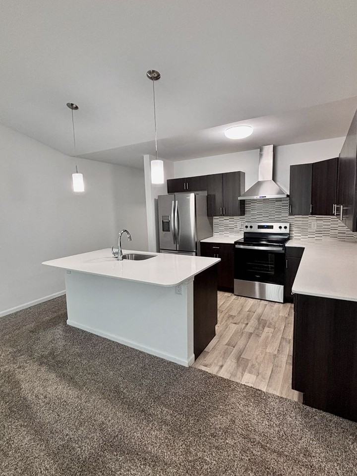 100 Gethings Cir #407 - Photo 2 of 14