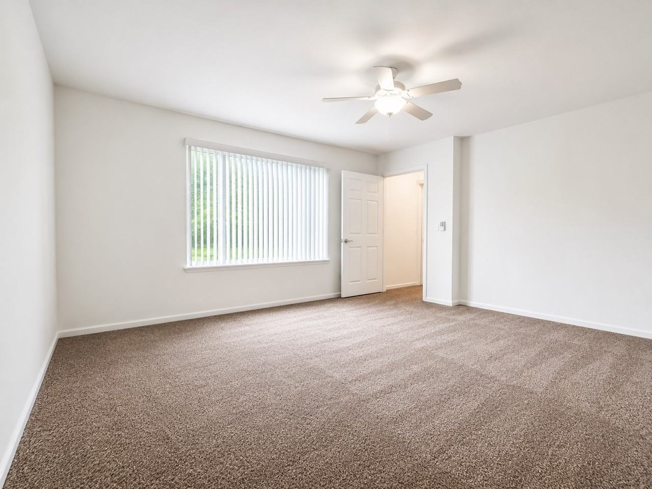 100 Gethings Cir #407 - Photo 5 of 14