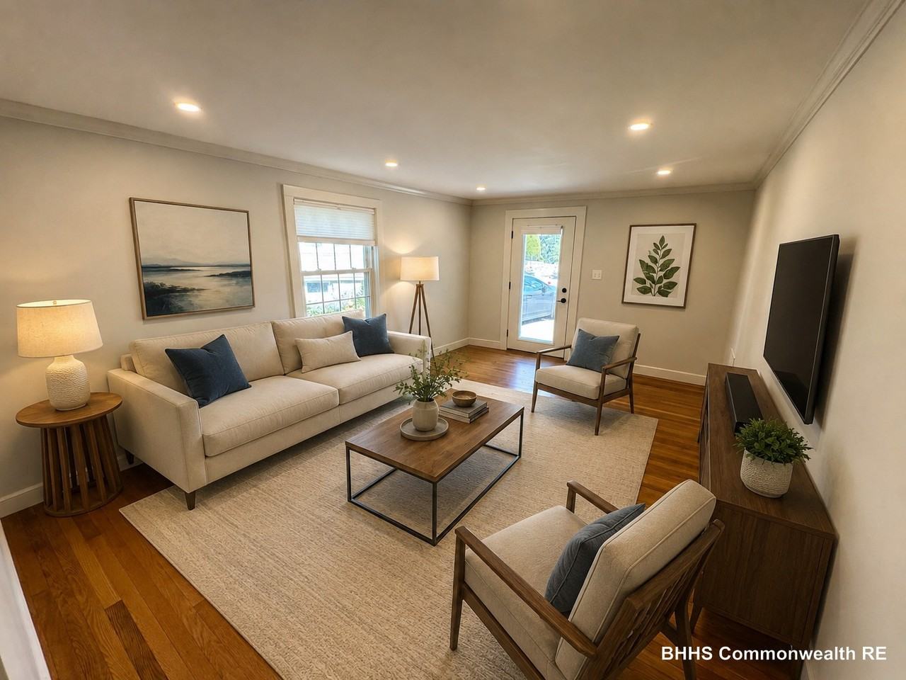 37 Hillcrest Cir - Photo 2 of 12