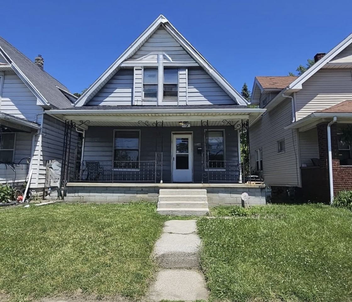1136 Indiana Ave #NA - Photo 2 of 17