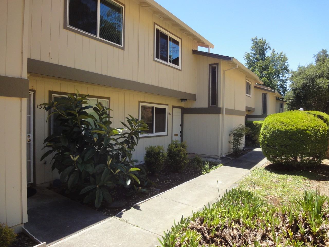 13B Oliva Dr #13B - Photo 2 of 26