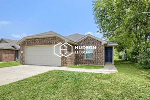 featured image of 819 S Sutton St