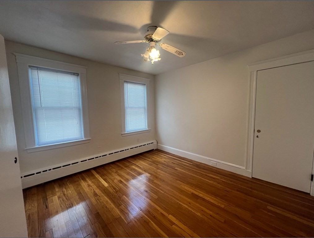 159 Willis Ave #1 - Photo 5 of 15