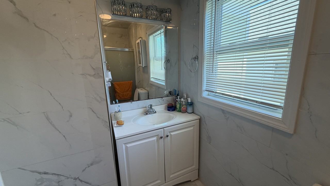 730 Boston St #2 - Photo 6 of 14