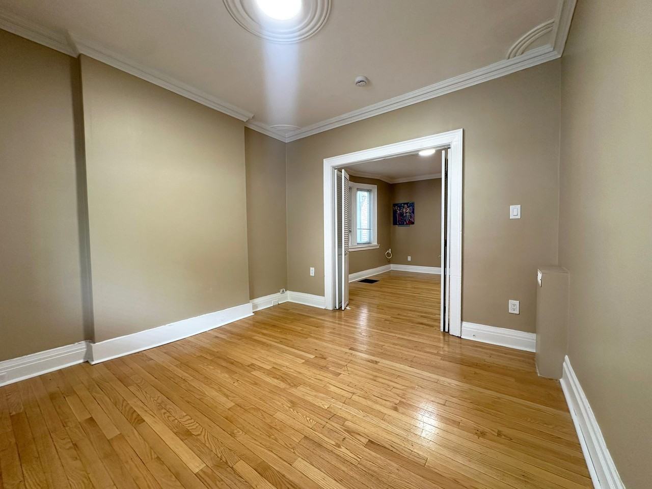 1079 Davenport Road #Main - Photo 5 of 14