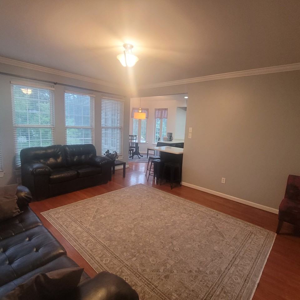 11201 Yardley Ct #NA - Photo 6 of 13