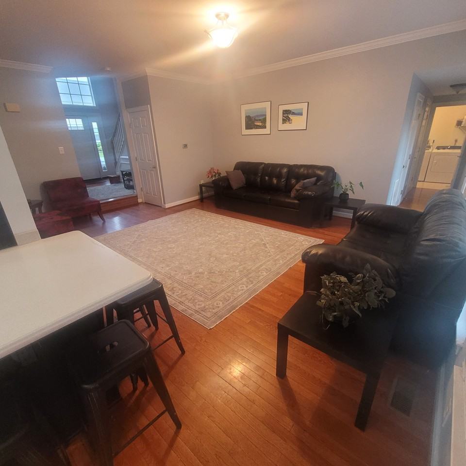 11201 Yardley Ct #NA - Photo 7 of 13
