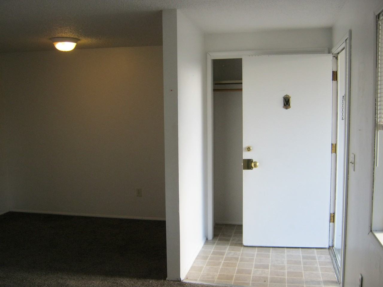 Centralian Apartments Centralia, WA - Photo 5 of 17