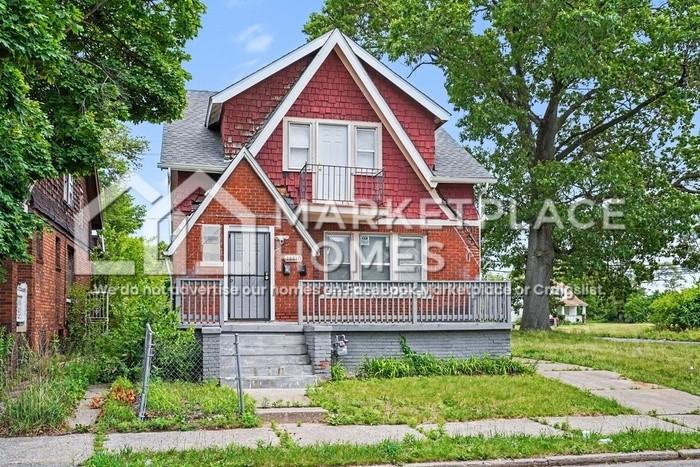 15710 Northlawn St #1 - Photo 2 of 27