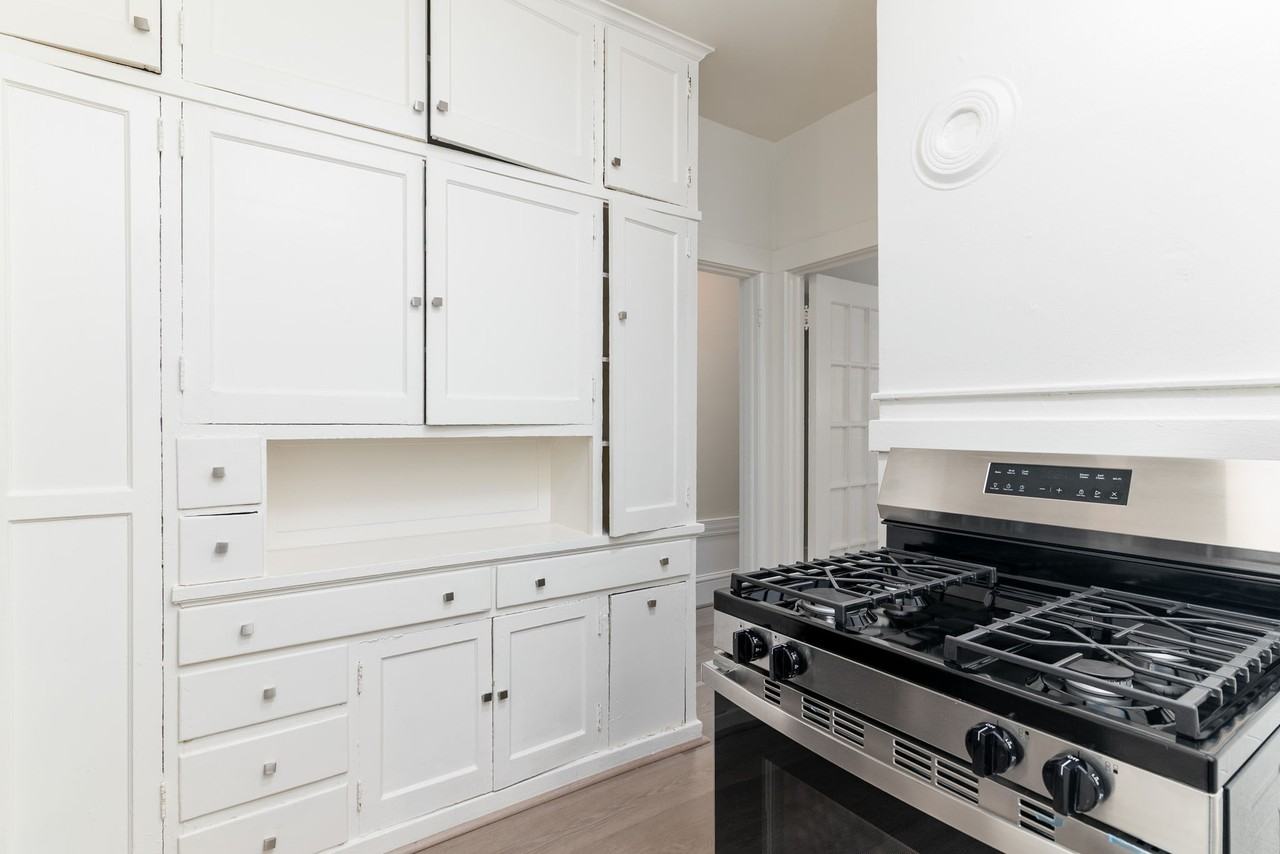 3201 23rd Street - Photo 3 of 26