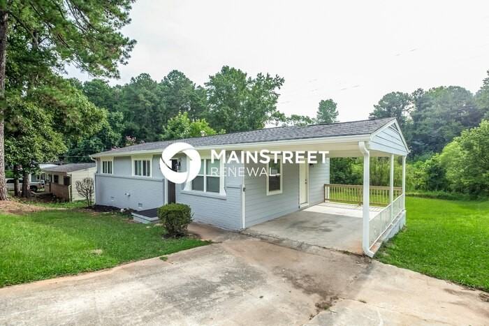 4332 Rocklane Dr - Photo 2 of 15