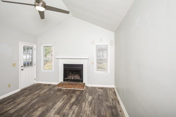 148 Pear Tree Cir - Photo 2 of 10