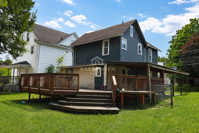 123 Gale St - Photo 2 of 14