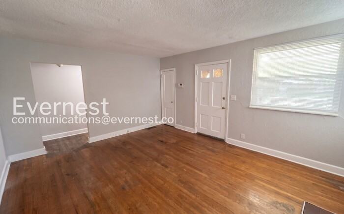 8504 3rd Ave N - Photo 3 of 18