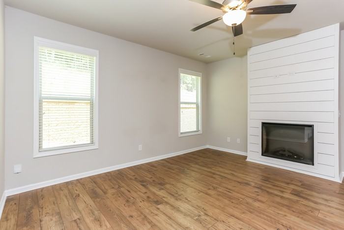 1243 Spring Marsh Ct - Photo 4 of 11