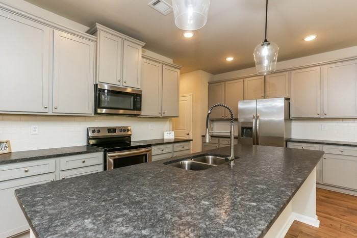 1243 Spring Marsh Ct - Photo 7 of 11