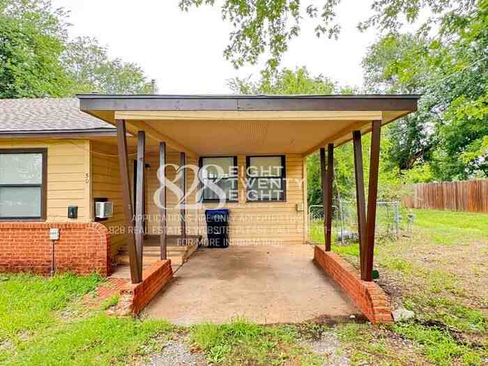 507 E Walnut St - Photo 5 of 18
