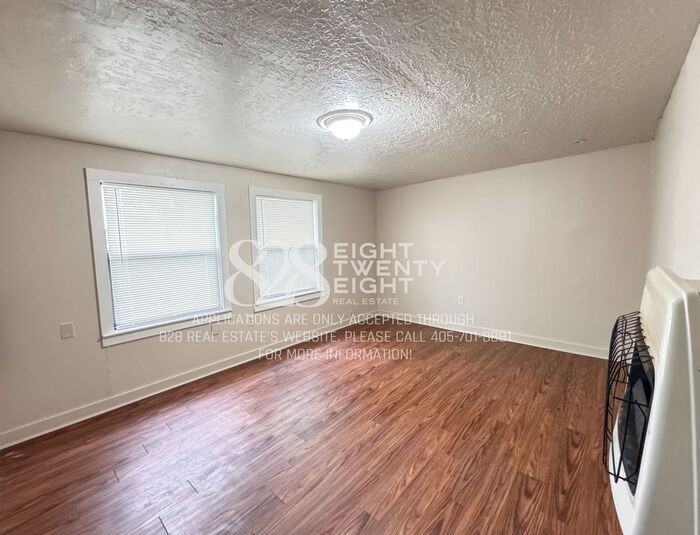 507 E Walnut St - Photo 6 of 18