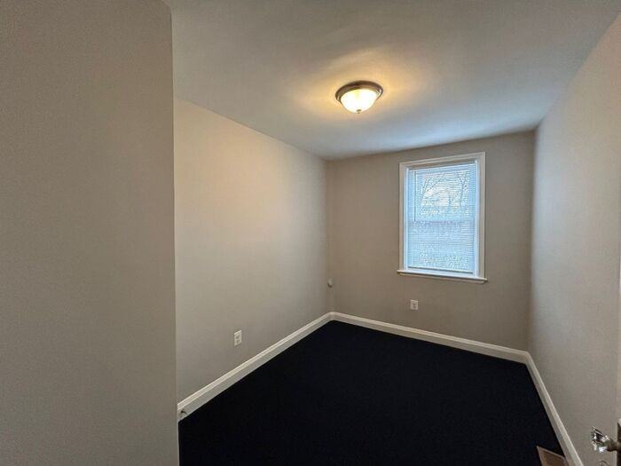 899 Braeside Rd - Photo 7 of 12