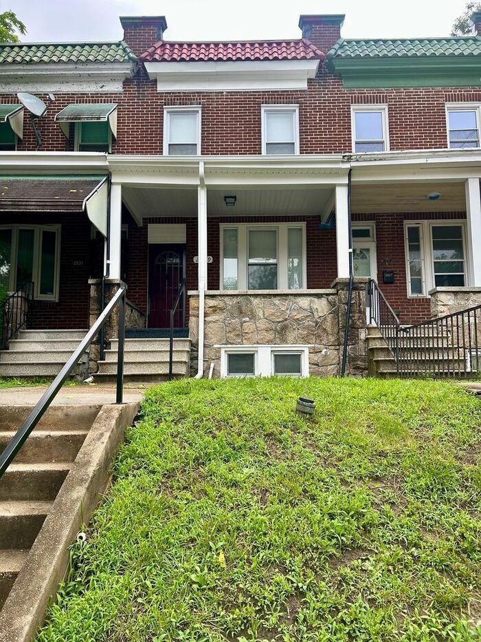 2599 Denison St - Photo 2 of 12