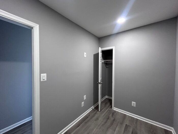 1299 Bayard St - Photo 3 of 10