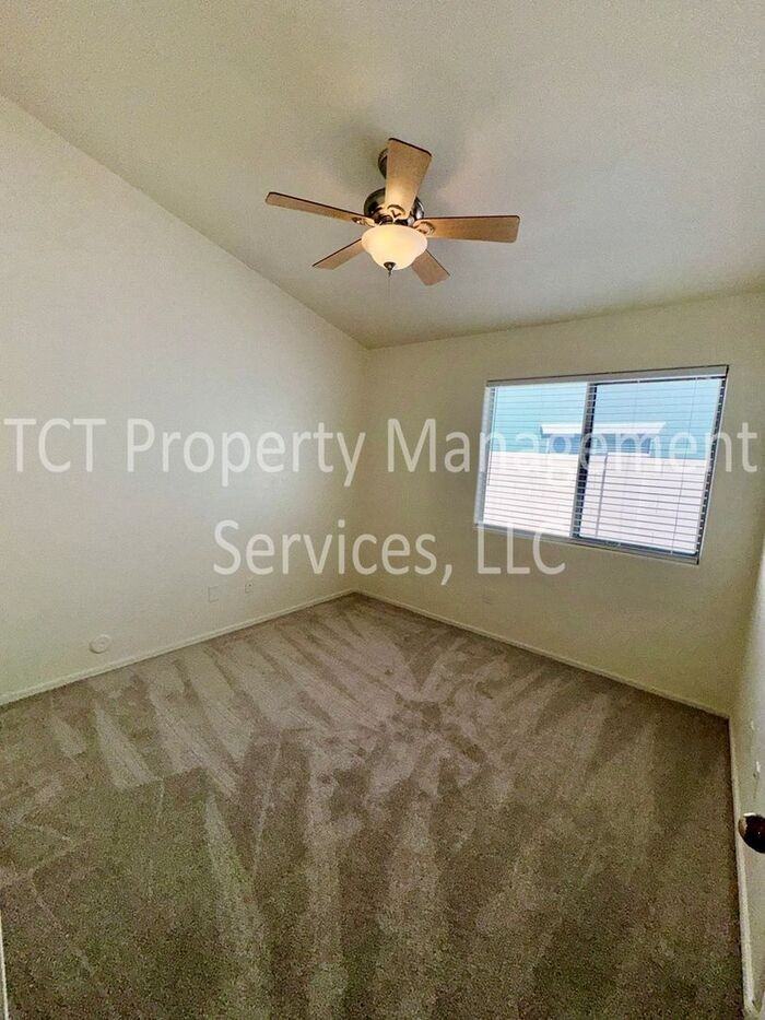 4399 S Maverick Ave - Photo 7 of 10