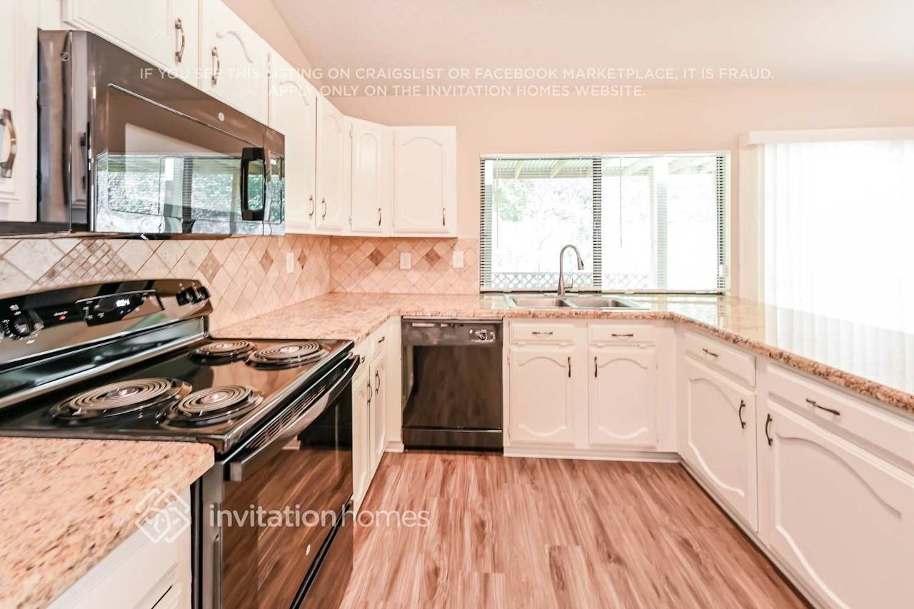 22710 Melham Ln - Photo 6 of 16