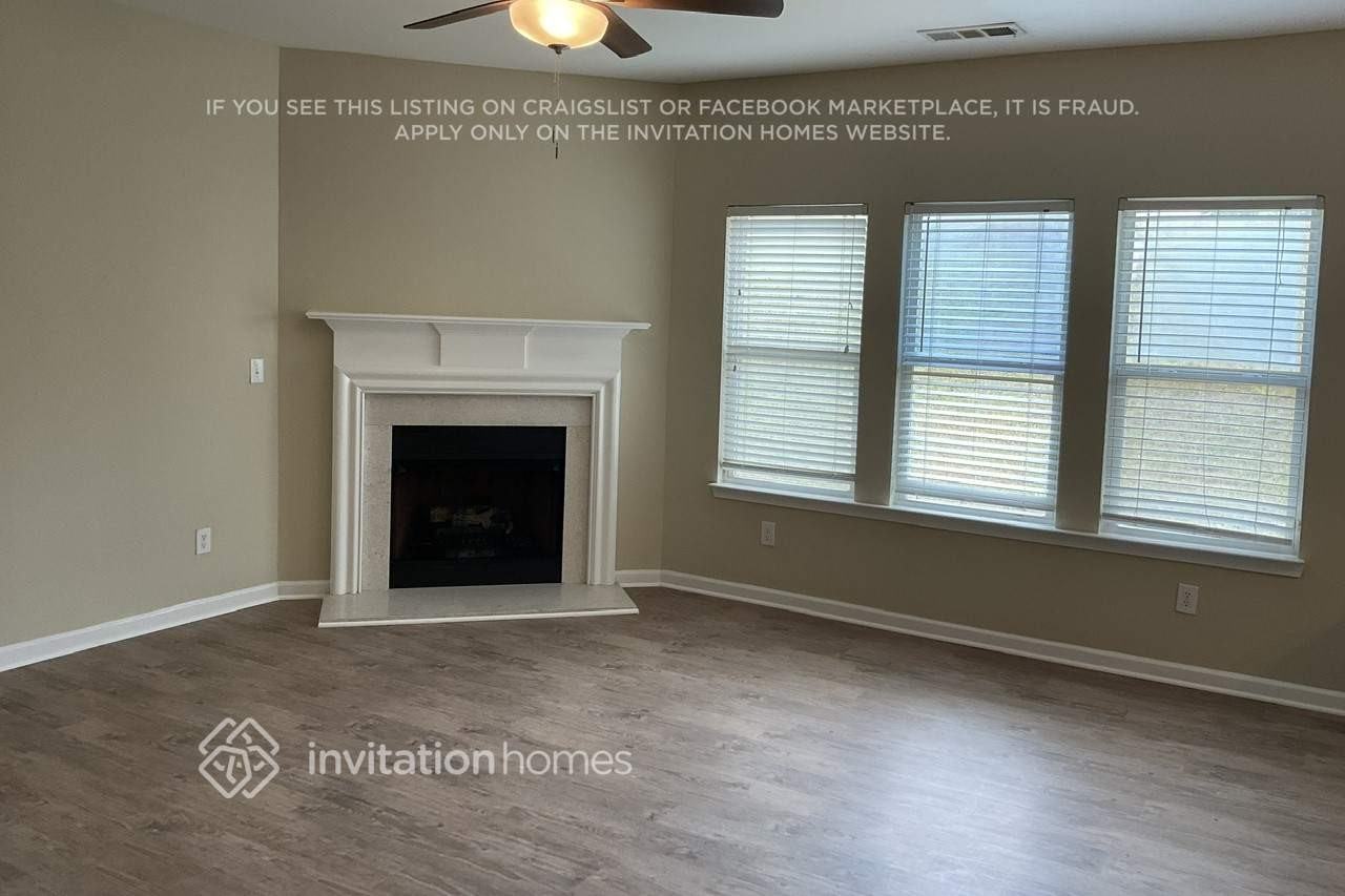 225 Alamosa Path Sw - Photo 3 of 17