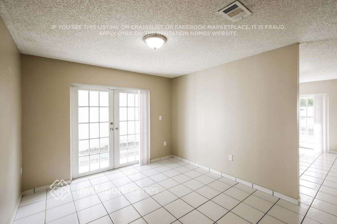 621 Sw 176th Ave - Photo 6 of 18