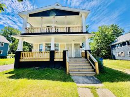 featured image of 11616 Tuscora Ave