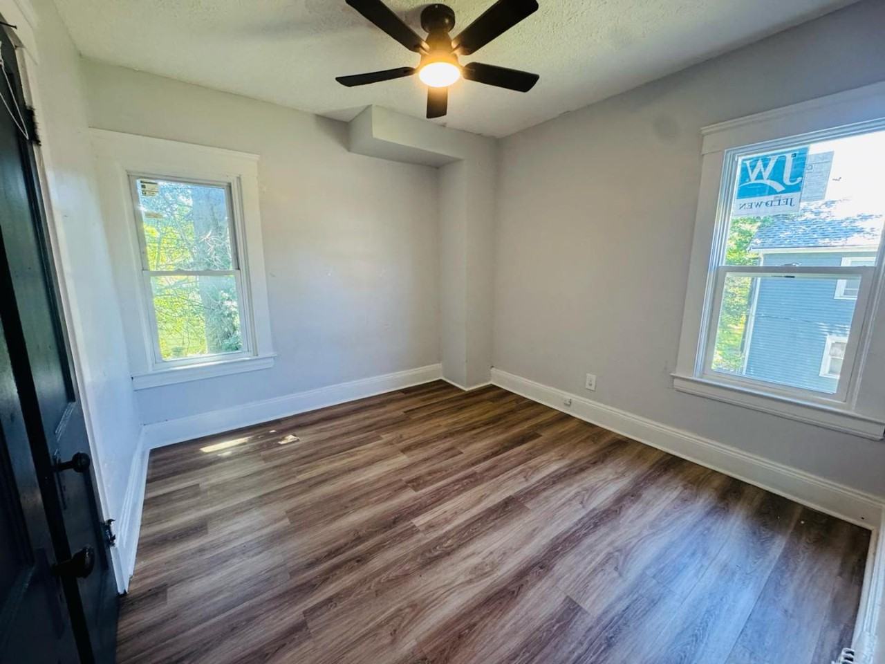 11616 Tuscora Ave - Photo 7 of 8