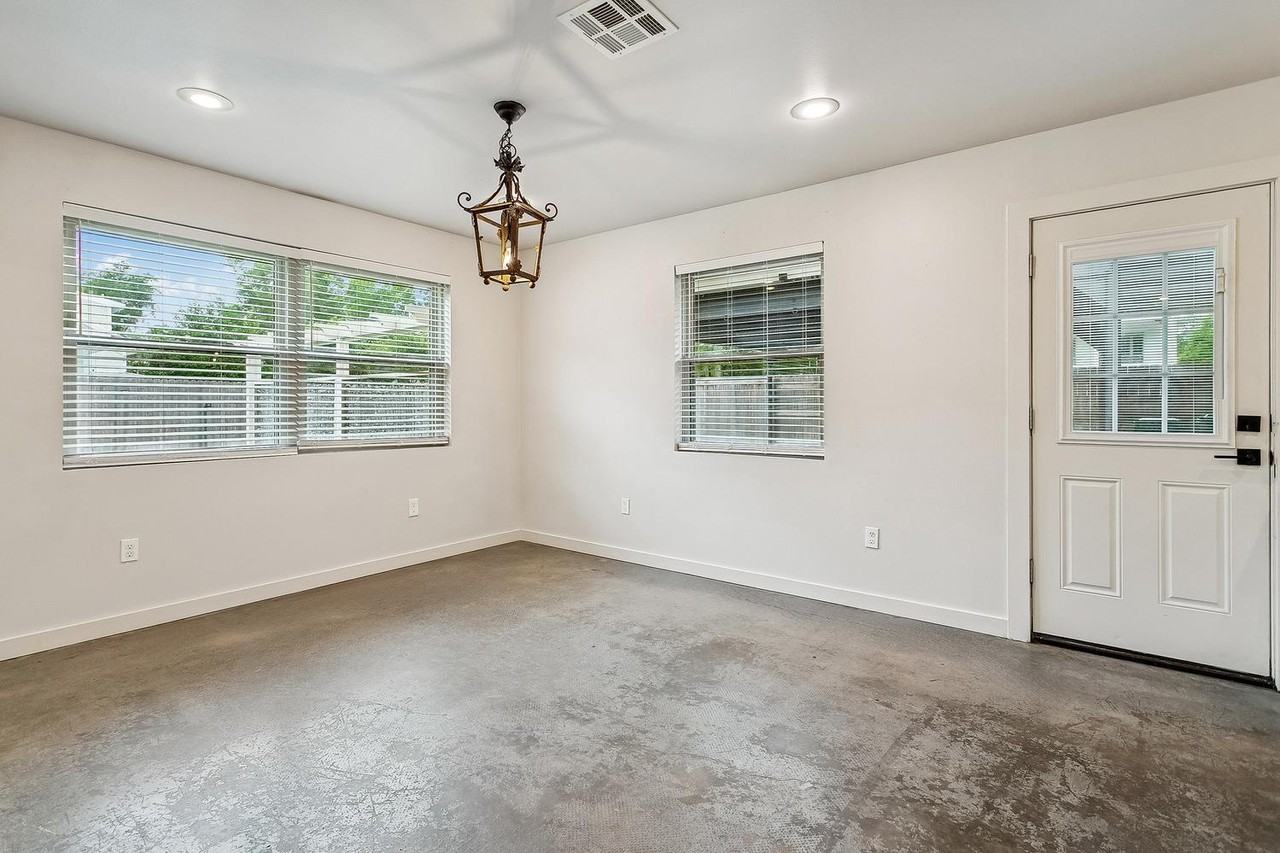 426 Lafitte St - Photo 6 of 10