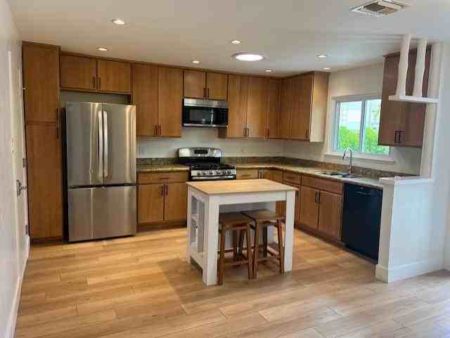 2222 Crestline Dr - Photo 5 of 11