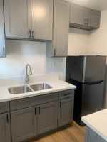 featured image of 1728 E 7th St