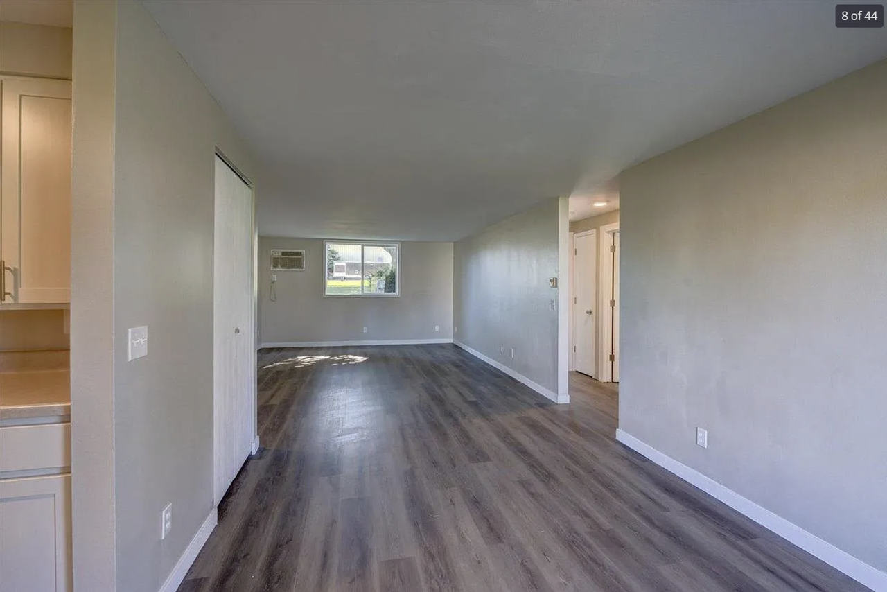 102 W Main St #1 - Photo 6 of 16