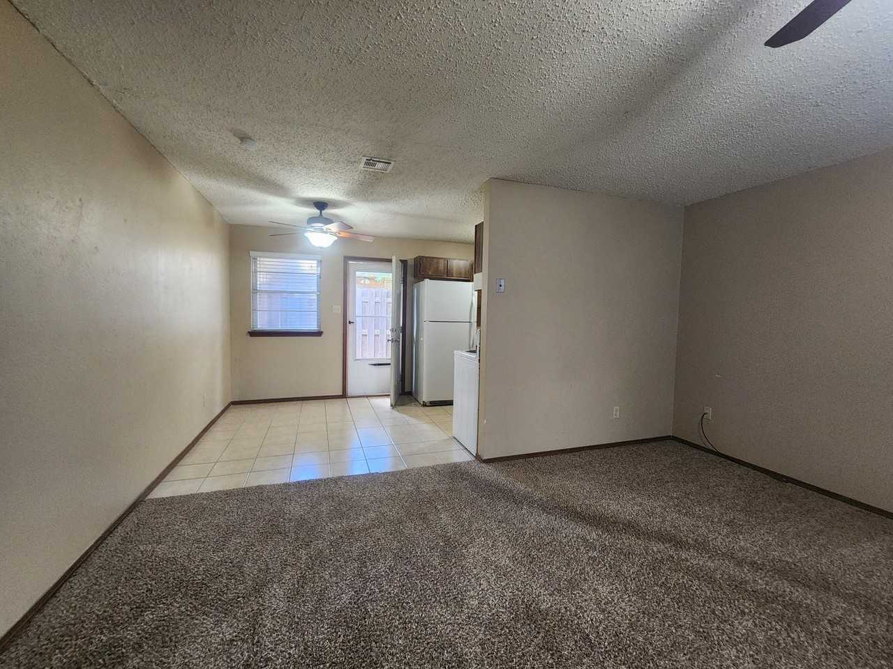 7938 Nw Crossland Cir #7938 - Photo 6 of 17