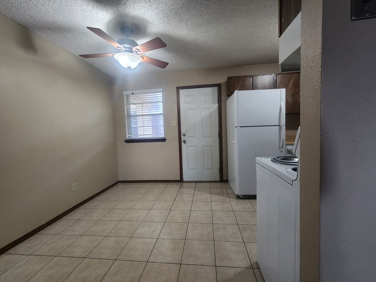 7938 Nw Crossland Cir #7938 - Photo 7 of 17