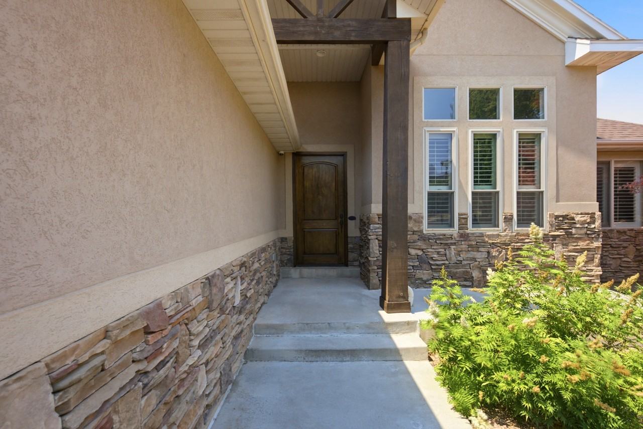 722 W Webb Rd #1 - Photo 3 of 48