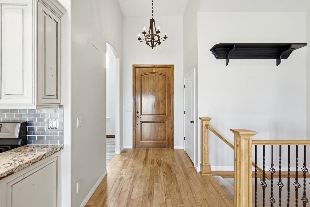 722 W Webb Rd #1 - Photo 4 of 48