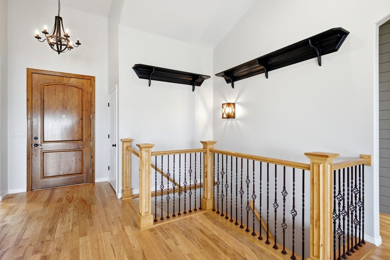 722 W Webb Rd #1 - Photo 5 of 48