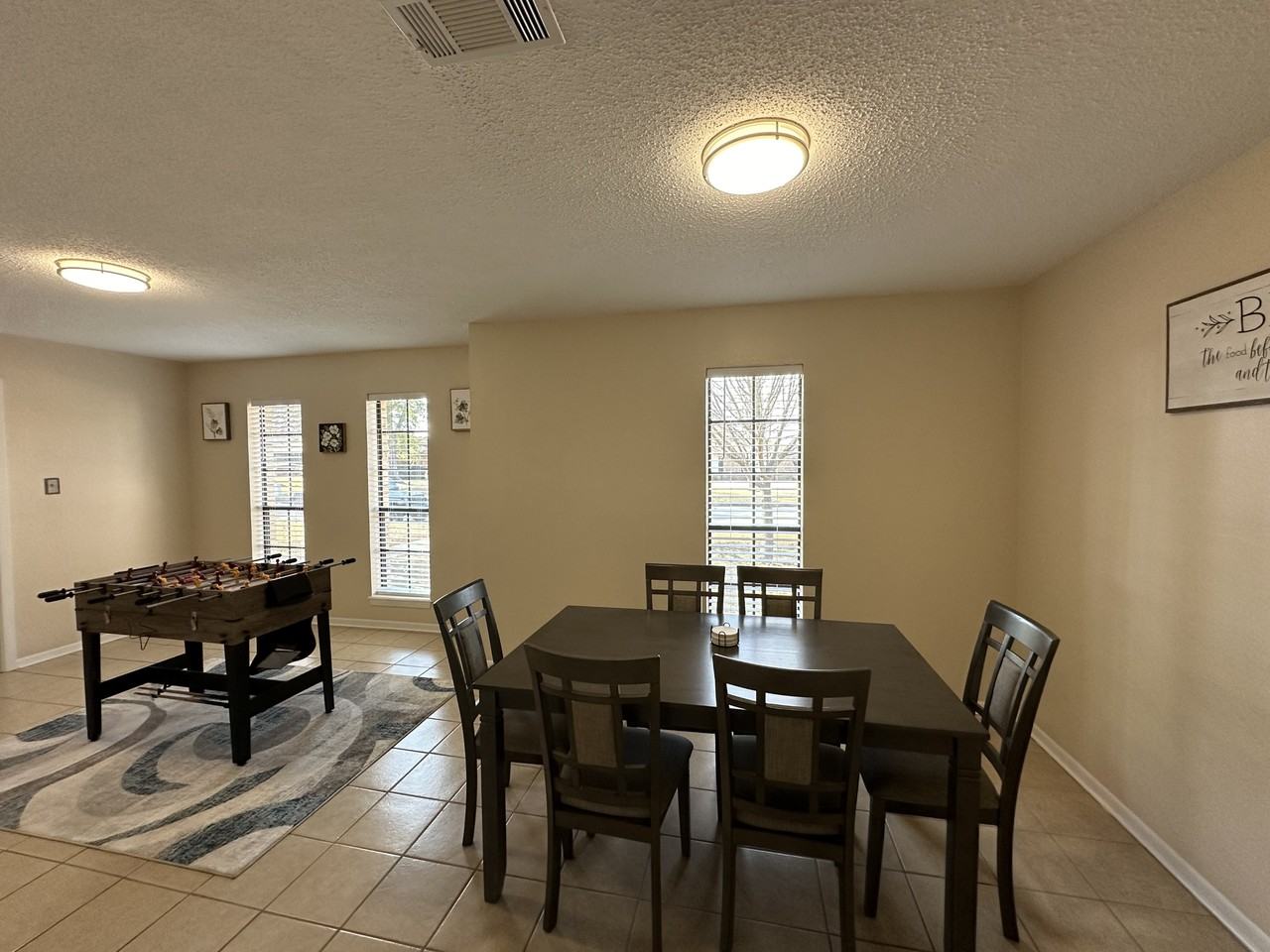 24 Heatherwood Dr #1 - Photo 6 of 17