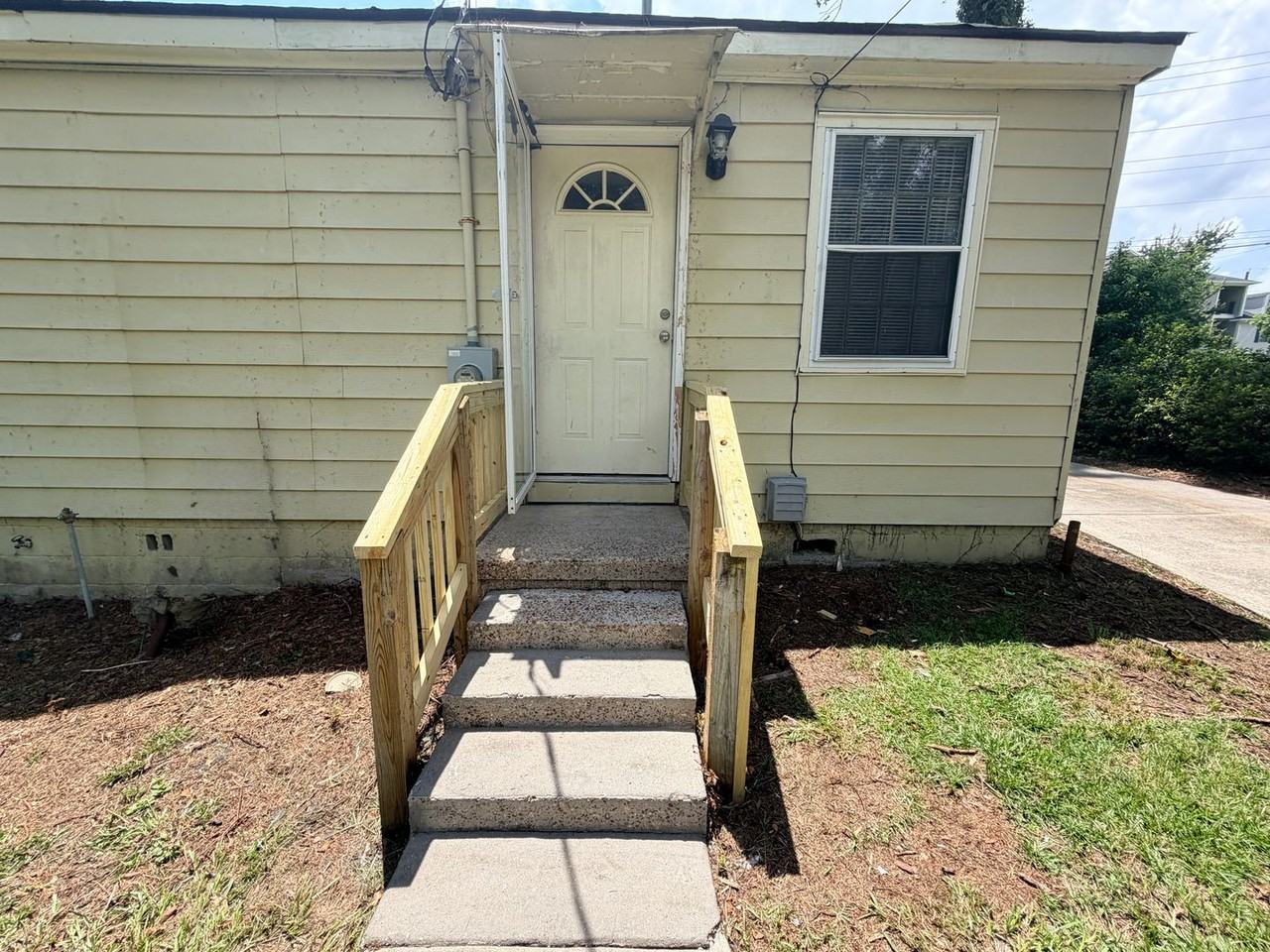 1307 Melody Ln - Photo 5 of 15