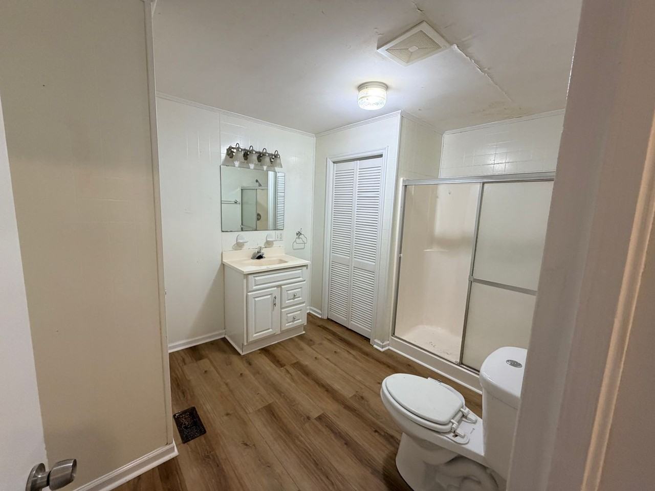 1307 Melody Ln - Photo 6 of 15