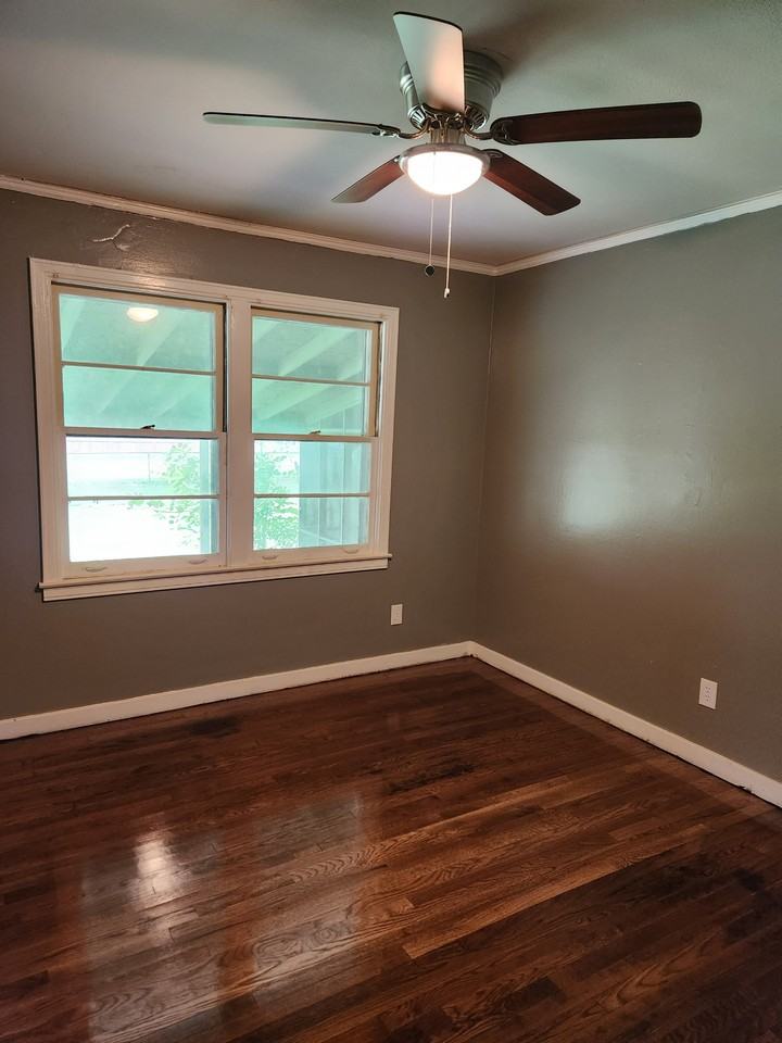 5863 Canton Park Dr #1 - Photo 3 of 11