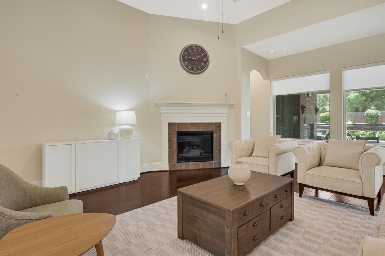 28639 Rolling Ridge Dr #1 - Photo 5 of 35