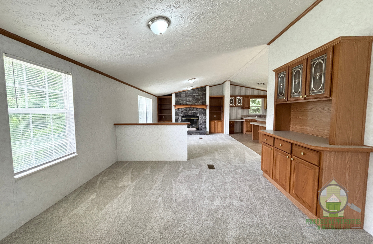 68 Honeysuckle Dr #1 - Photo 3 of 21