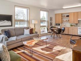 6730 Ne 42nd Ave - Photo 1 of 1