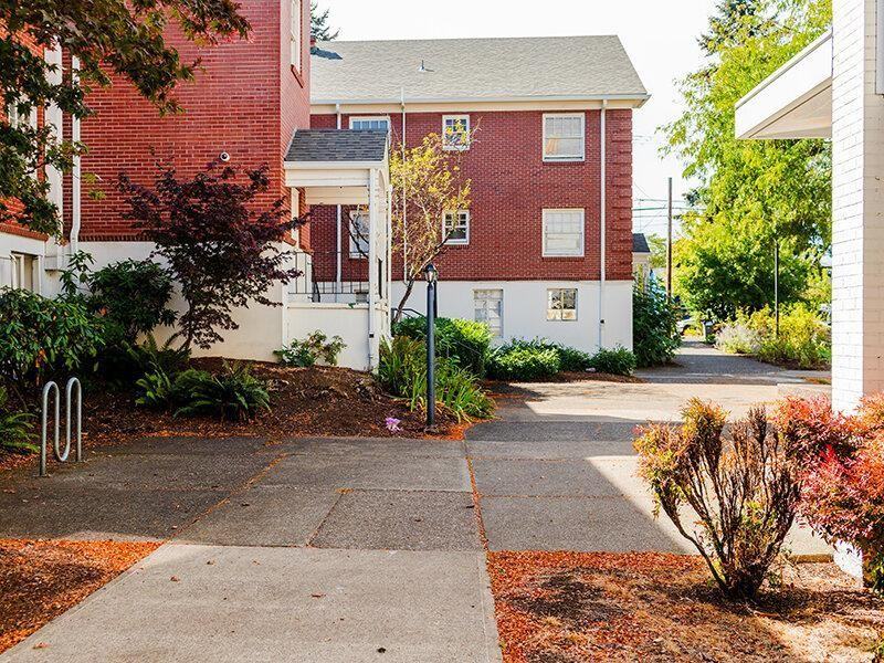 850 Ne 81st Ave - Photo 7 of 21